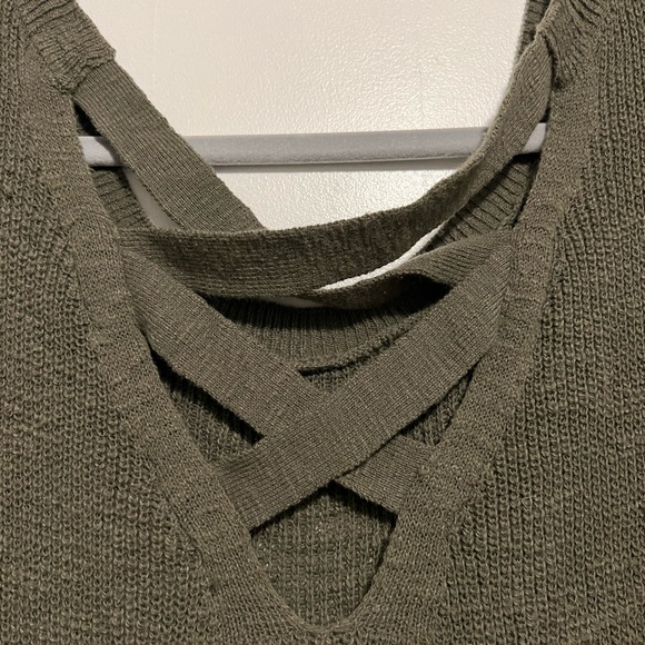 Express Sweater! - Picture 3 of 4